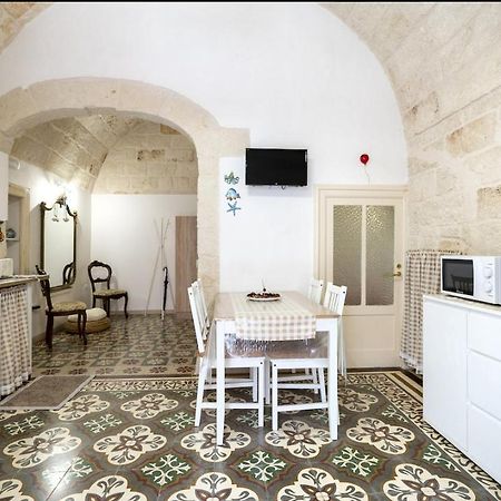Chiarina Rooms 2 Полиньяно-а-Маре Экстерьер фото