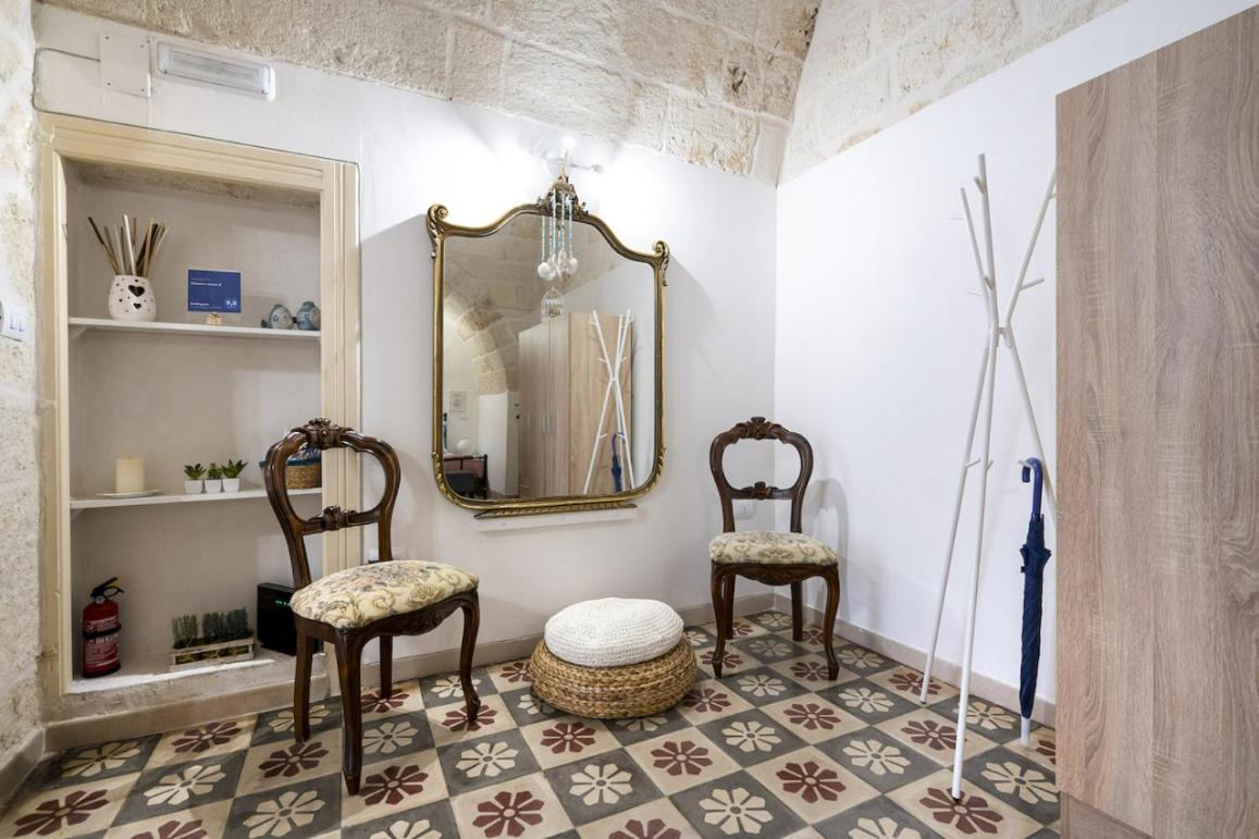 Chiarina Rooms 2 Полиньяно-а-Маре Экстерьер фото