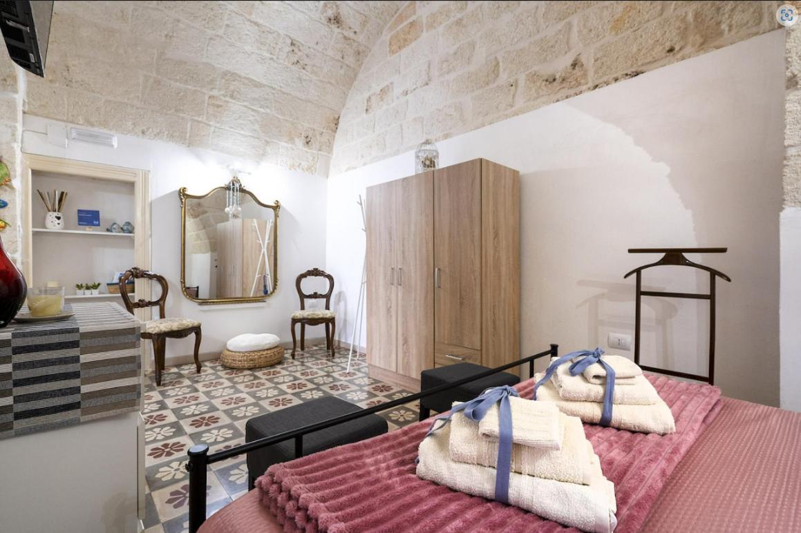 Chiarina Rooms 2 Полиньяно-а-Маре Экстерьер фото